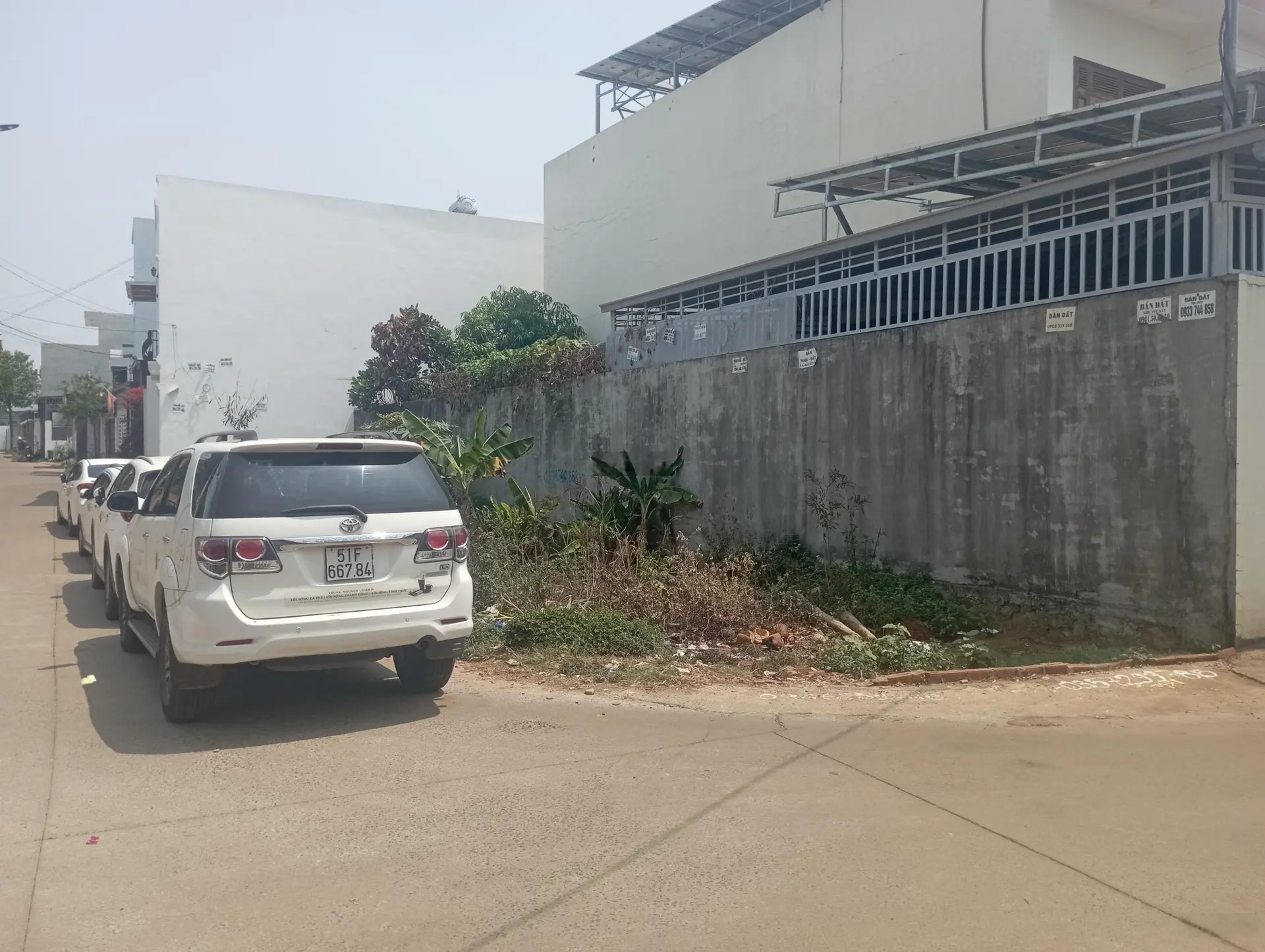 Bán lô đất góc 2 mặt tiền hẻm 90 Đồng Khởi, P. Tân Lợi, TP. Buôn Ma Thuột. LH 0868 565 ***