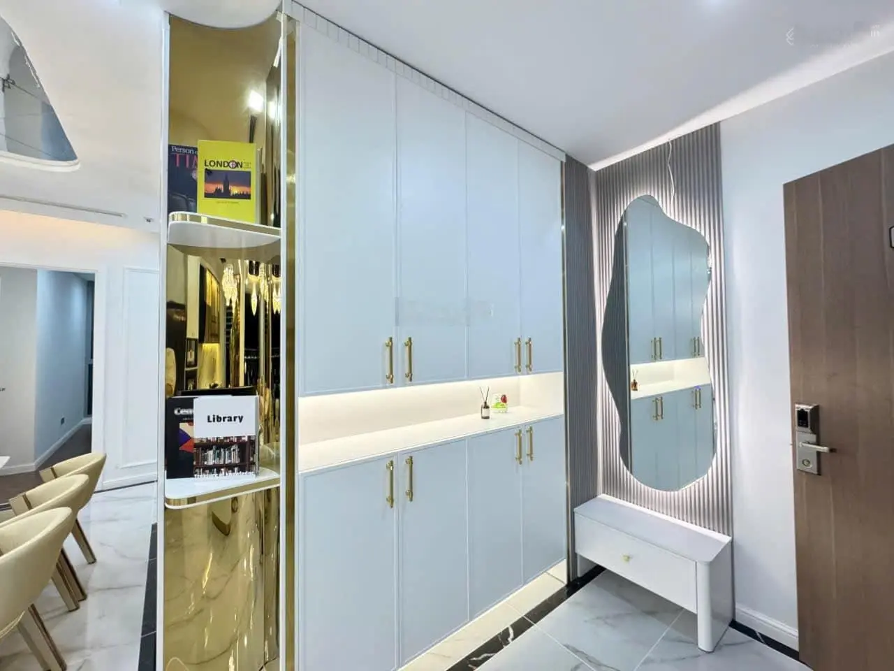 Nhà Đẹp Có Gu Chỉ Hơn 1 Tỷ 8 Sở Hữu Căn 3PN Happy Valley Premier Phú Mỹ Hưng 112m2 . Sổ Hồng Riêng.
