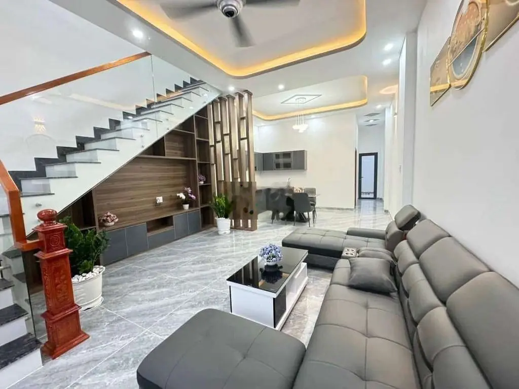Bán nhà đường Cầu Tràm long an
