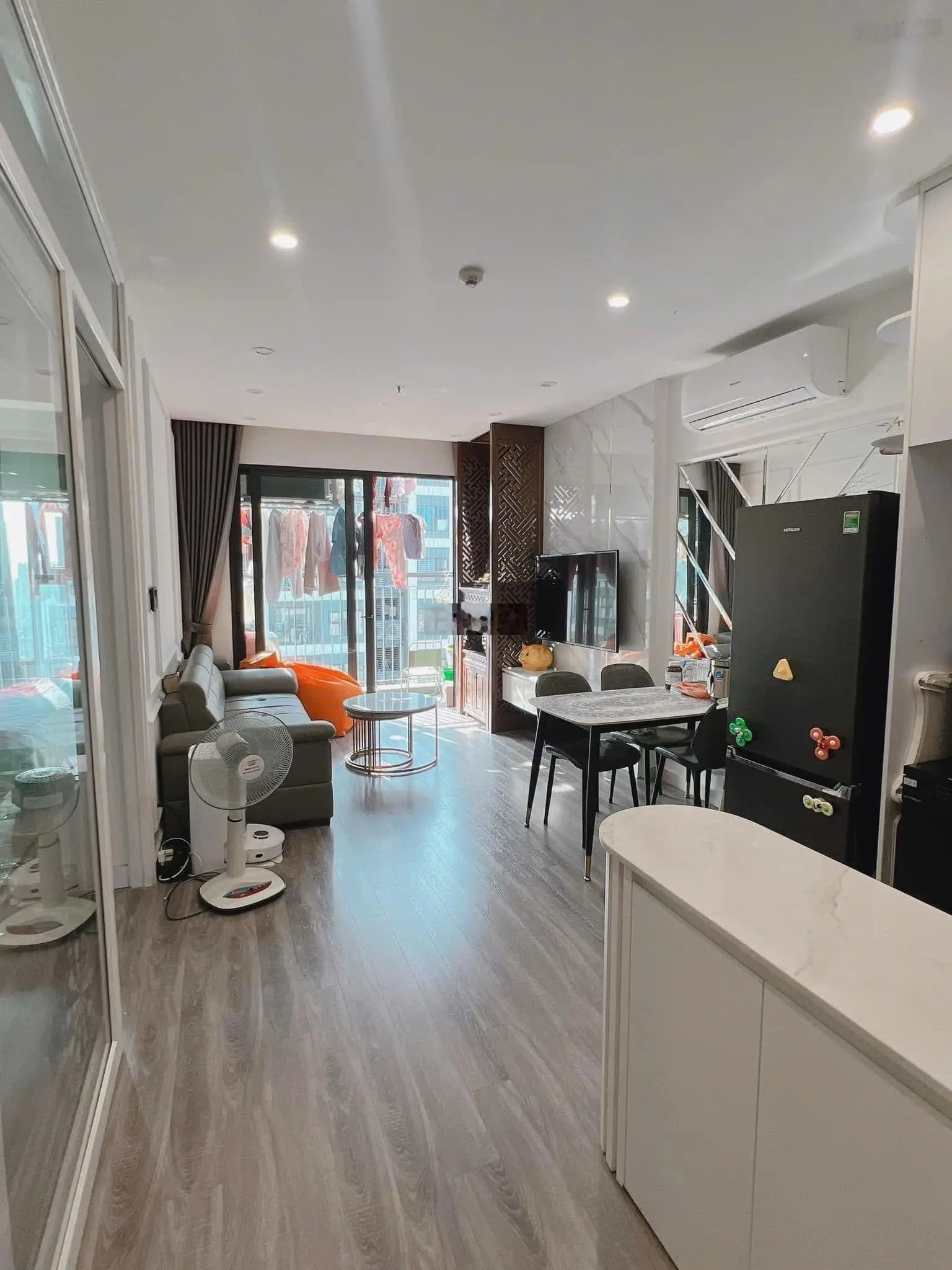 Chính chủ bán căn 1PN+ 48M2 full đồ giá 3ty bao phí lh 0786 598 ***