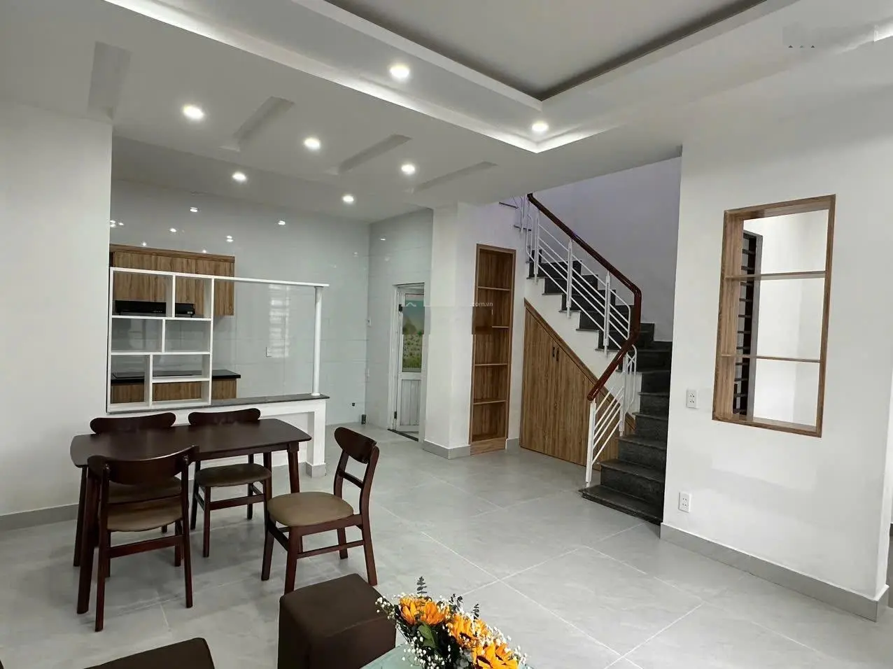 Nhà đẹp nằm ngay vị trí đẹp. Gần sông gần biển, gần trung tâm TP Đà Nẵng