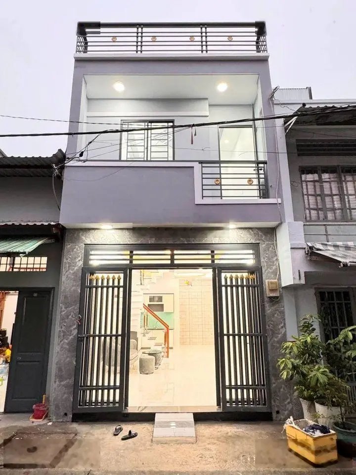 Bán gấp nhà (SHR) 1 Lầu/ ngay Lê Đình Cẩn - Tỉnh Lộ 10, Q. Bình Tân. Giá 1 Tỷ750 Triêu/TL