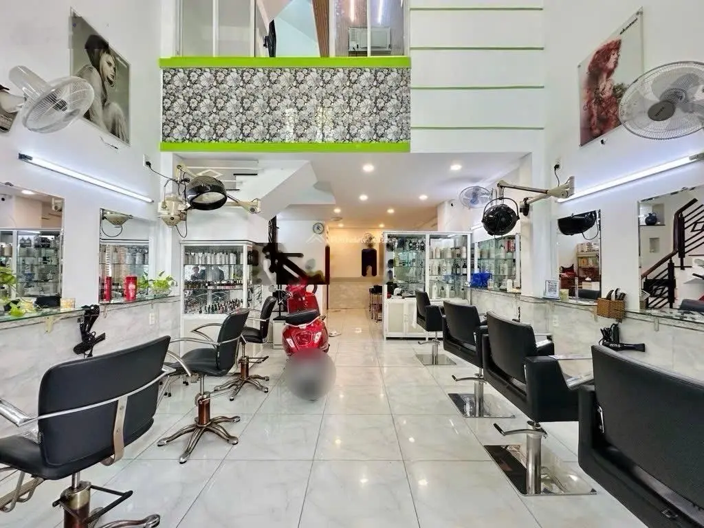 Bán nhà Tôn Thất Thuyết Quận 4 - 5 Tầng - 54m2 - 5 tỷ nhỉnh - hẻm 5m - tiện kinh doanh