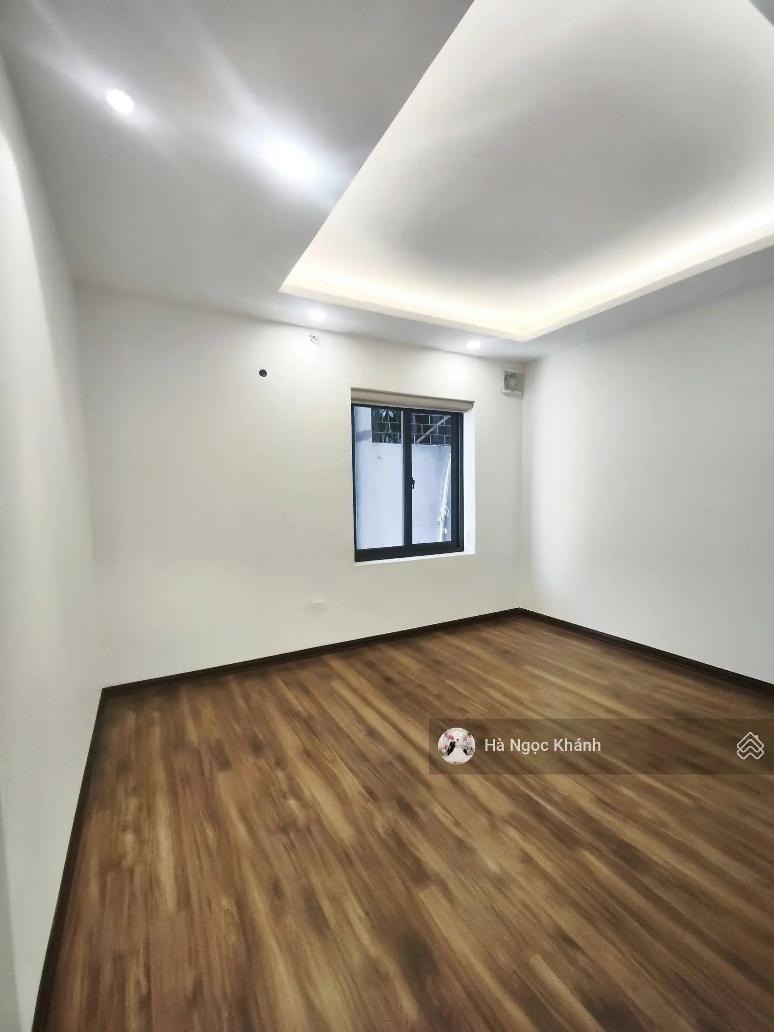 Nhà đẹp hiếm có 3 mặt thoáng phố thiên hiền - 63m2, mt khủng 6m - có sân - ở sướng!