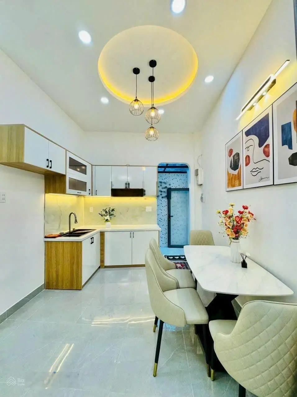Nhà hẻm xe hơi cách MT 3 căn Tăng Bạt Hổ Phường 11 Quận Bình Thạnh