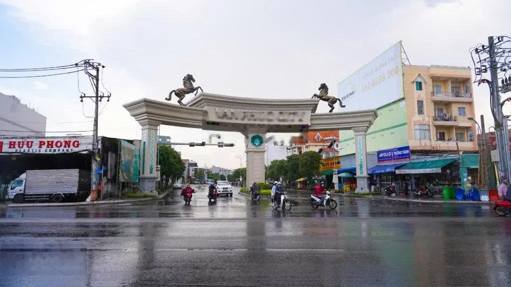 Siêu phẩm mặt tiền QL13 sát bên Vạn Phúc Cty, 550m2 ngang 11.6m, Hiệp Bình Phước Thủ Đức