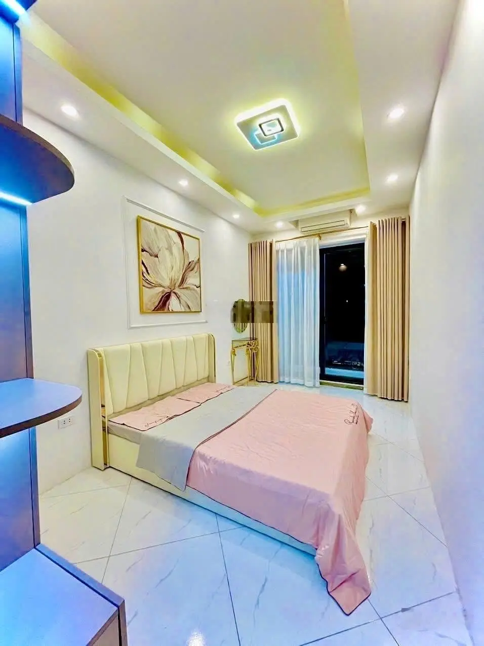 Nam Vương! Đ Láng, gần phố, ngõ rộng, 3 gác, nở hậu, nhà đẹp, tặng nội thất, 35m*4 tầng