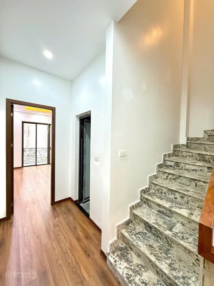 Hoa hậu đường láng quận đống đa