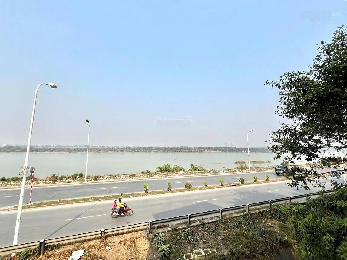 Bán mặt phố An Dương Vương, Tây Hồ: vị trí vàng, 170m, 4 tầng, mặt tiền rộng 7.5m, 38 tỷ!