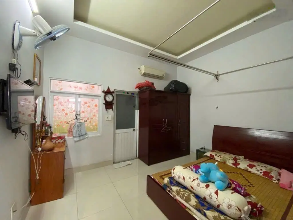 Tôi chính chủ bán nhanh nhà đường Đinh Đức Thiện, xã Bình Chánh, 75m2 ngay chợ bình chánh