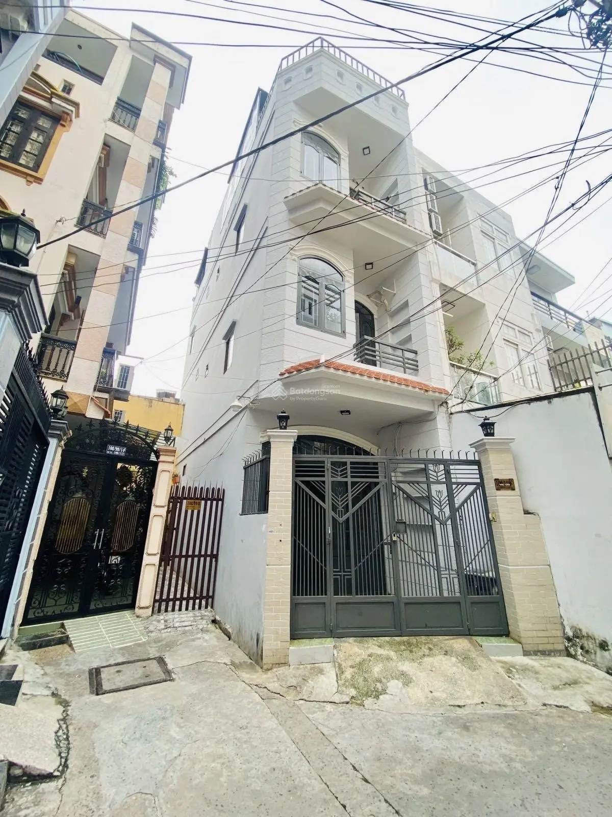 Nhà đẹp Phú Nhuận BTCT - công năng - giá tốt