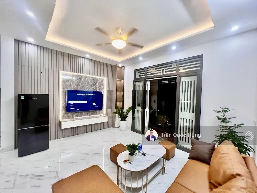 Bán nhà Gốc Đề, Minh Khai, Hoàng Mai ngõ thông, cách ô tô 20m, nội thất mới. 34m2x5T, 5.9 tỷ