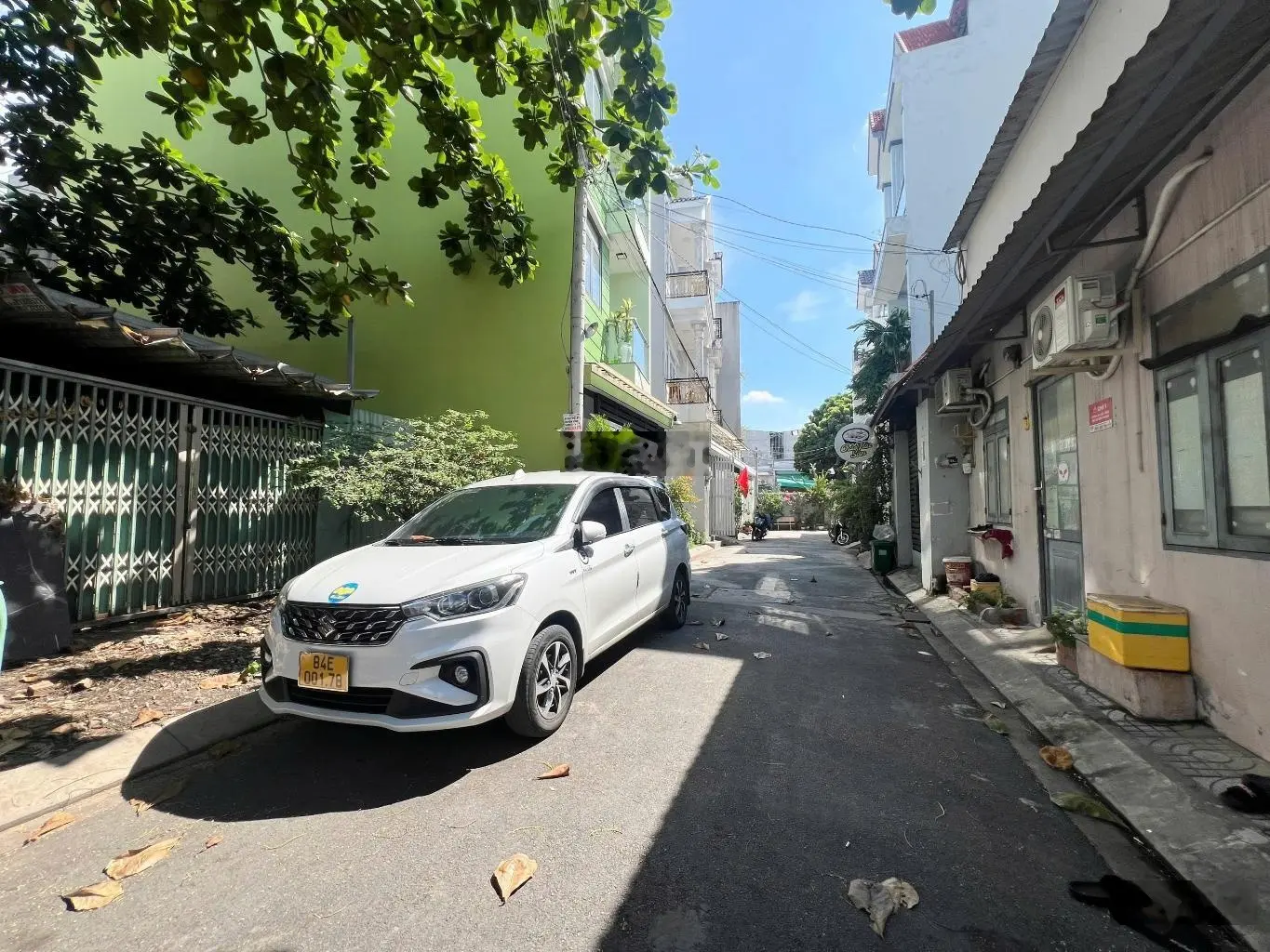 Nhà đẹp 4 tầng kế cao đẳng công thương-đường 22 phước long b q9-hẻm xe hơi 7 chỗ-6tỷ8 thương lượng