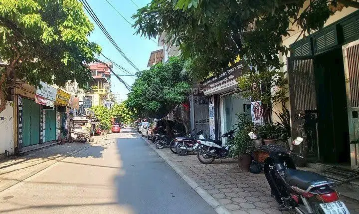 Bán đất 55m2, trung tâm Trâu Quỳ, cạnh trường đại học Nông Nghiệp 1