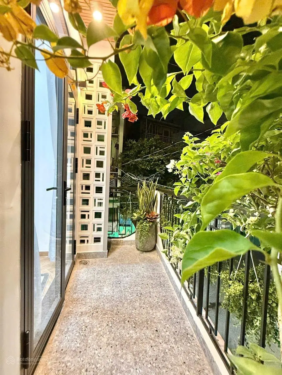 Bán nhà cho thuê DT 60m2 SHR nằm ngay hẻm đường Hương Lộ 2 Bình Trị Đông A hiện đang cho thuê