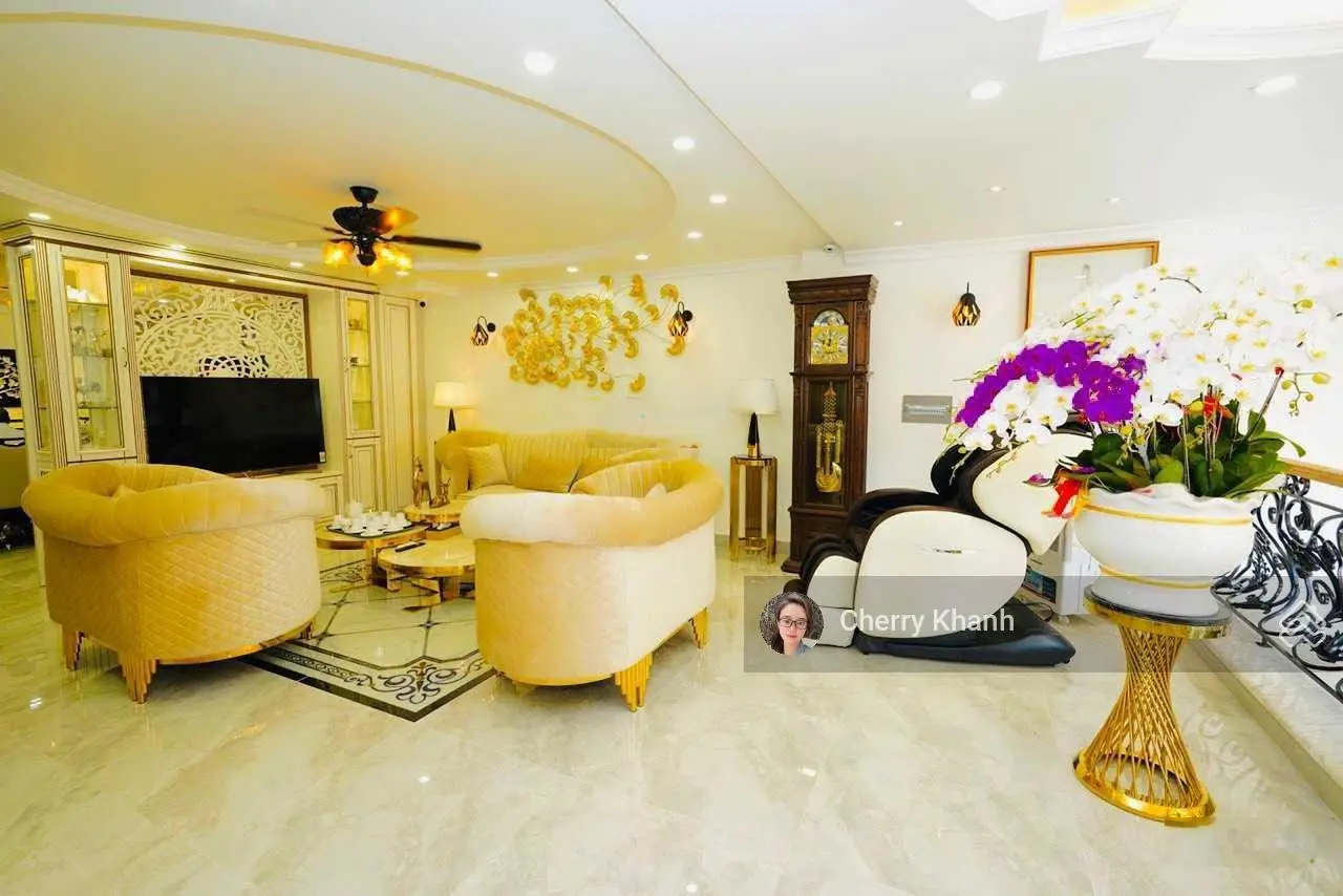 Bán nhà MT Hoàng Hoa Thám tiện xây CHDV, nhà ga T3, ngay chợ (6x35m) giá 27 tỷ, 0941732277 Cherry