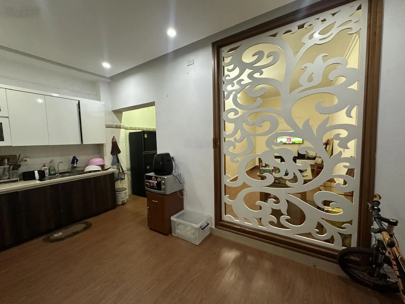 Hot! Bán nhà 3 tầng mặt phố Đặng Quốc Chinh, TP Hải Dương - giá chỉ 4, xxx tỷ