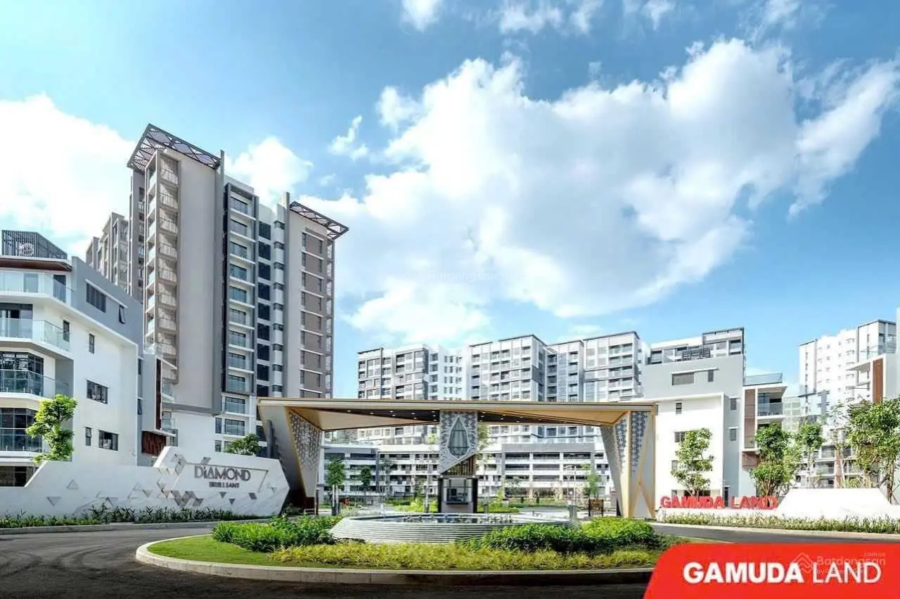 Bán căn hộ Diamond Brilliant 96m2 - View công viên - Giá full 5.350 tỷ (102%)