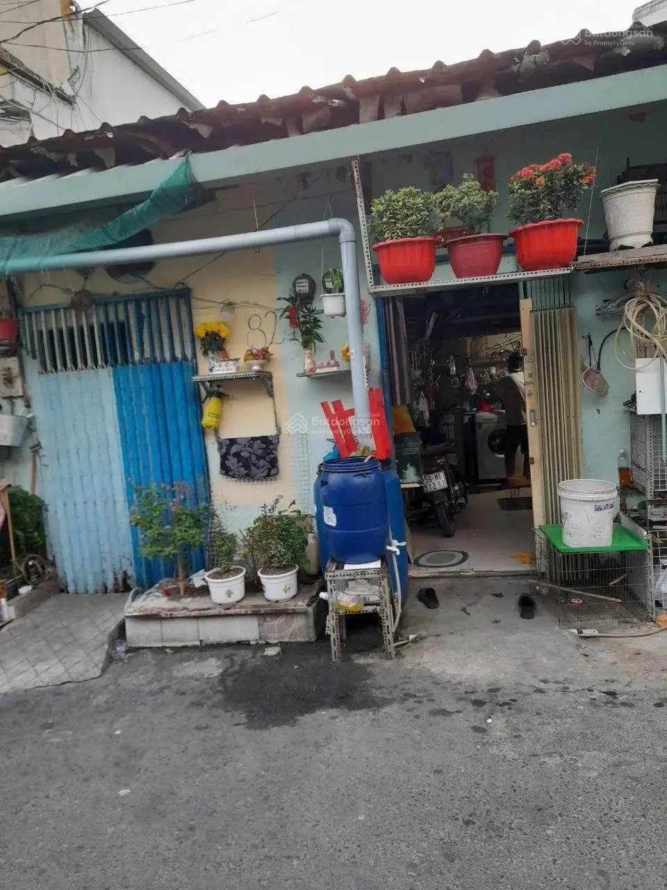 Bán nhà trọ Đ. Lê Văn Quới - BHHA - 6,2x18m, hẻm thông xe hơi tới cửa, gần bốn xã
