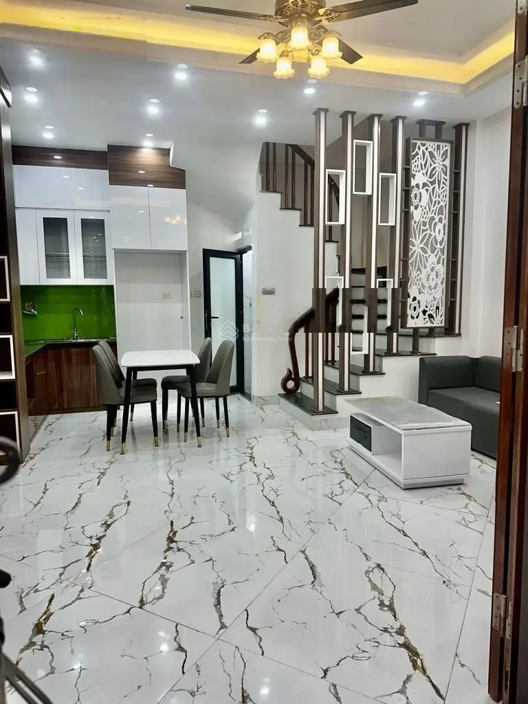 Bán nhà Đại Từ, Hoàng Mai, nhà mới sẵn nội thất, DTSD thực 36m2, 6.1 tỷ
