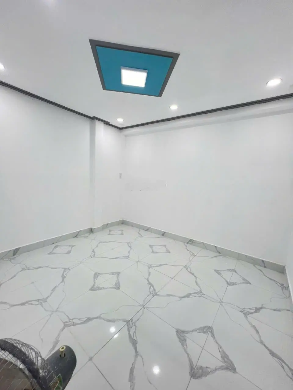 Nhà đẹp Lạc Long Quân, Phường 3, Quận 11, giá chỉ 3 tỷ 990 triệu (thương lượng nhẹ)