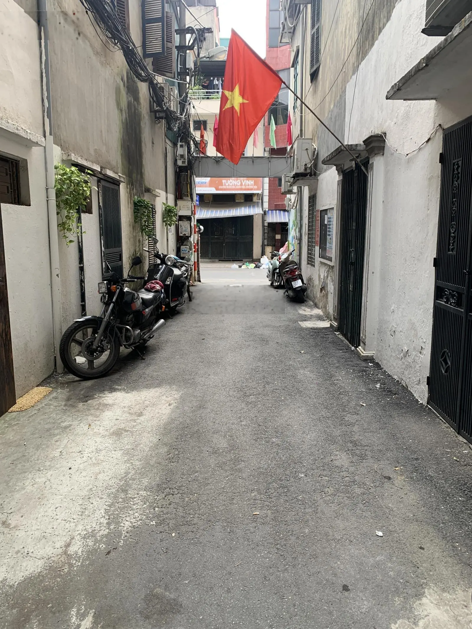 Chính chủ - phố an dương - lô góc - 3 thoáng vĩnh viễn - ô tô vào nhà - dt 50m2 - 5t - gần hồ tây.