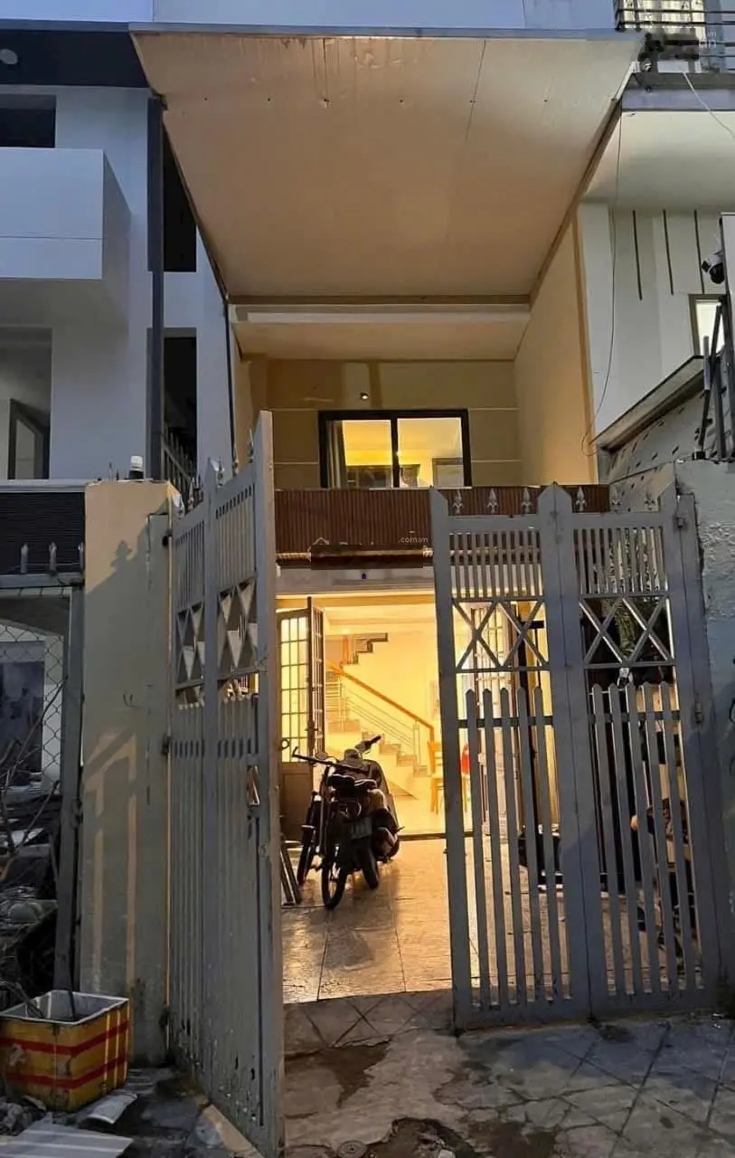 Bán nhà 56,6m2 đường xe hơi Âu Dương Lân-Quận 8, chỉ 3 phút đến Quận 1, giá 3tỷ450 còn TL, SHR