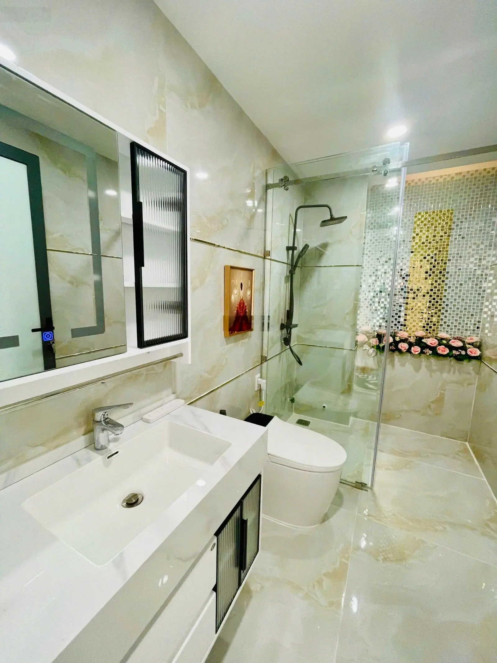 Cần bán gấp biệt thự mini trong tuần giá tốt - 3 tầng 3 mê - sát đại học ngoại ngữ đà nẵng