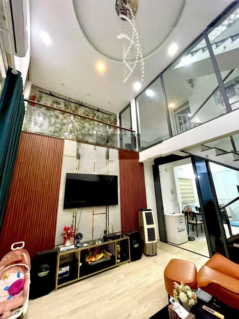 Nhà 3 tầng Mặt tiền đường TRUNG MỸ TÂY 1,phường TRUNG MỸ TÂY, Q12, dt 146,4m2 (6mx25m), Giá 10,3Tỷ