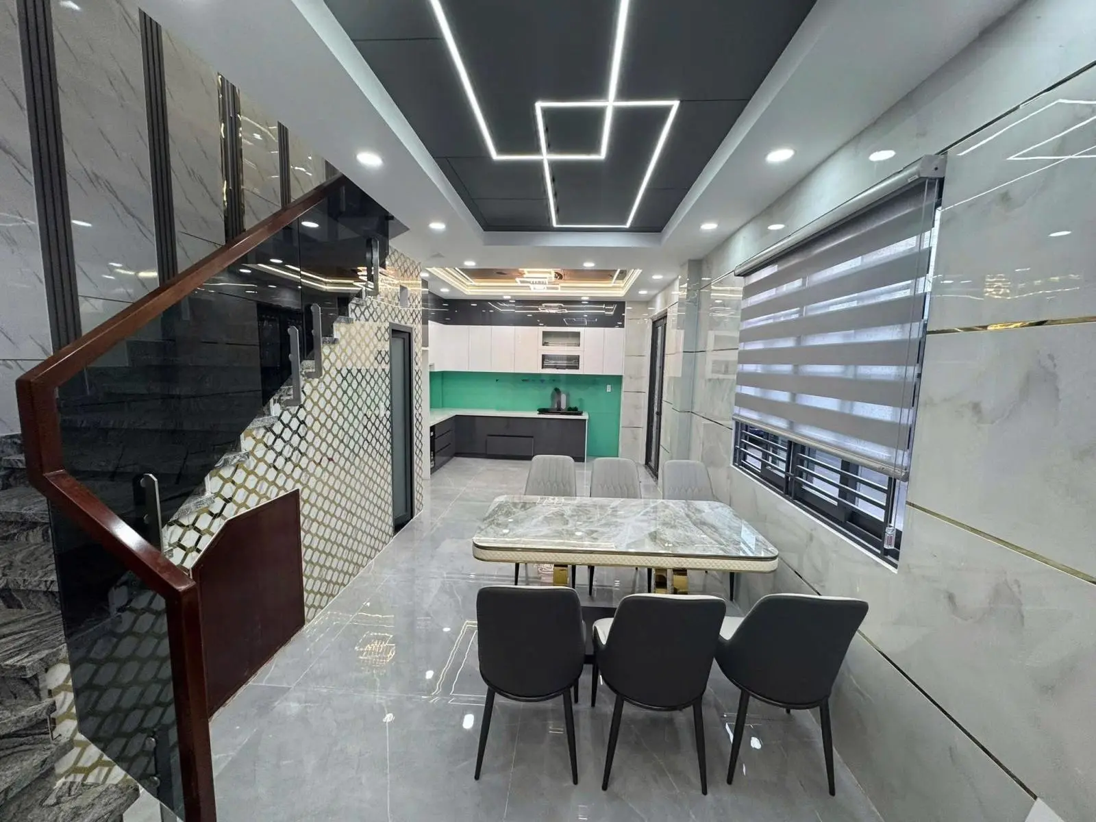 Căn góc siêu vị trí đường mã lò 4x14m nội thất cao cấp nhà xây 5 tầng mới giá chỉ 8.5 tỷ TL