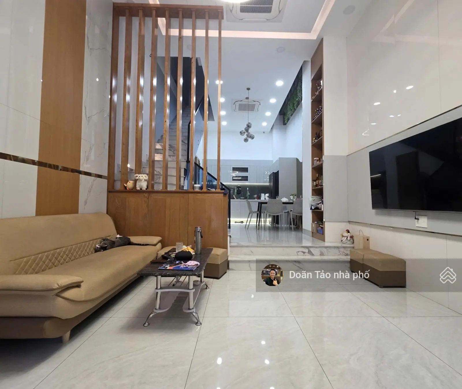 Bán nhà P25 Bình Thạnh, hẻm xe hơi đường Nguyễn Gia Trí, 92m2-4 tầng hẻm 10m có vỉa hè, nhỉnh 19 tỷ