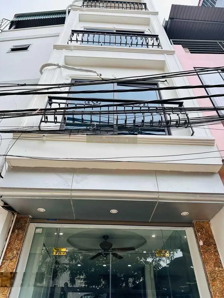 Nhà ô tô 7 chỗ qua, ngõ thông ô tô 5 chỗ đỗ trong nhà, 4 tầng tại Di Trạch hàng siêu hiếm