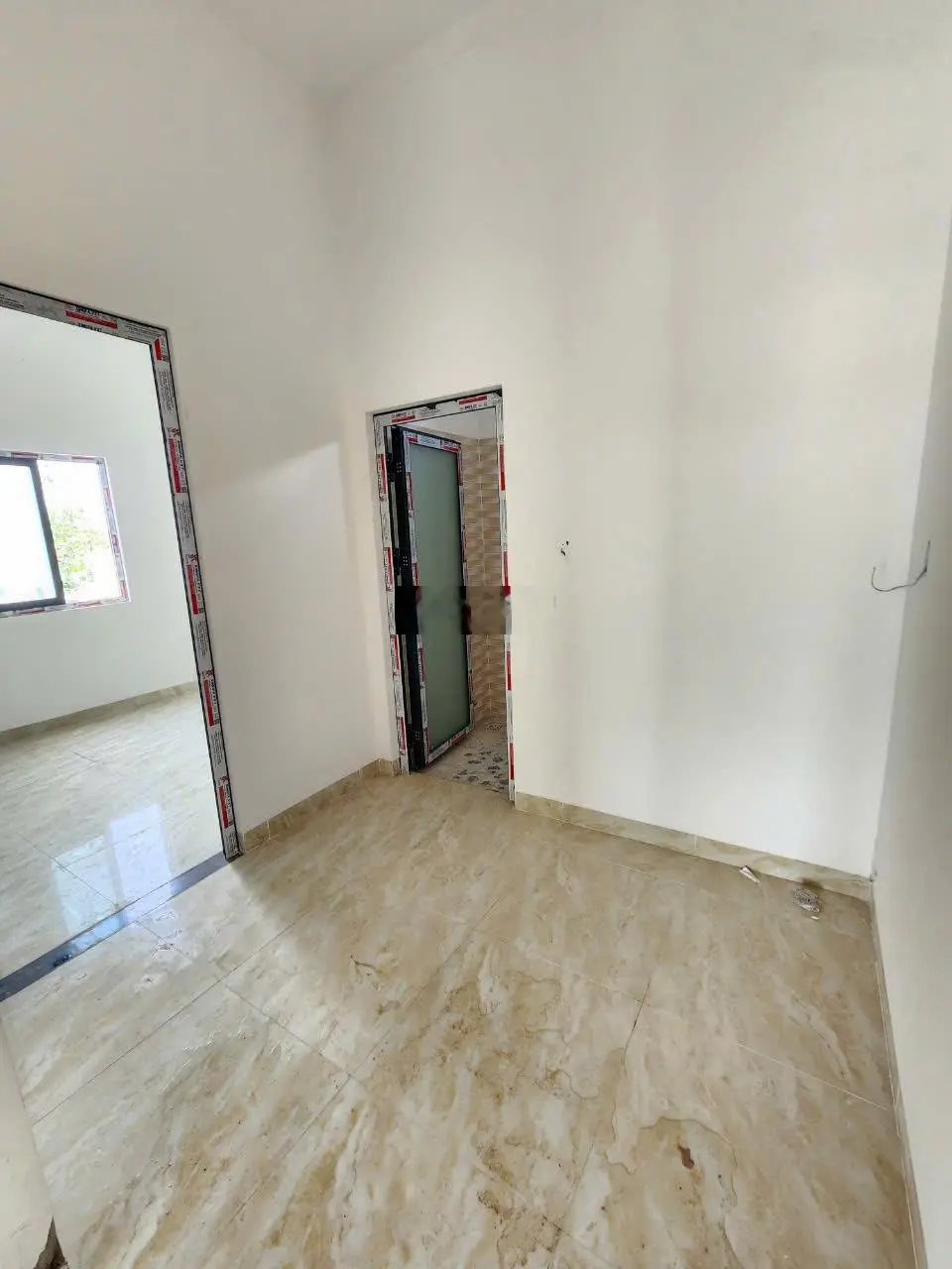 2,8 tỷ /căn bán 2 căn nhà gần chợ Đông Phú 300m, p. Thuận Giao, Tp. Thuận An