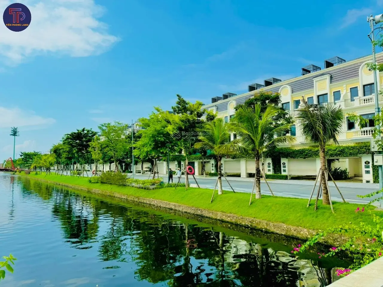 HÀNG ĐỘC TẠI An Lạc Green Symphony, mặt sông lười hút nhiều vượng khí