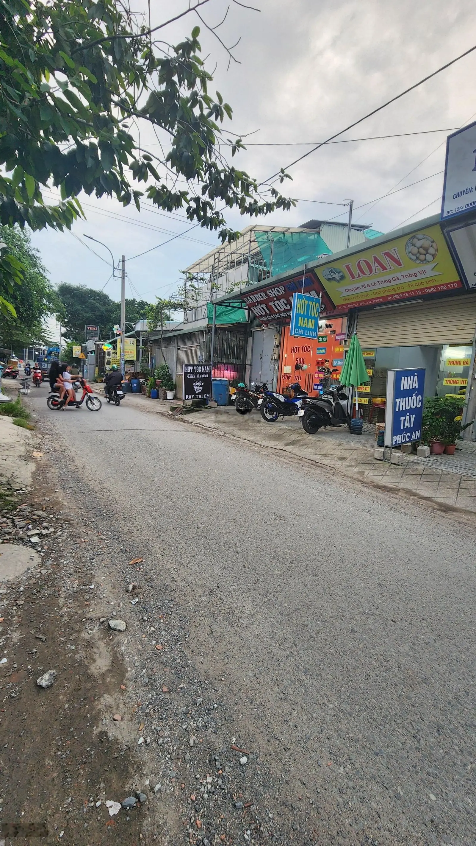Bán Đất Tặng Nhà Xưởng Mặt Tiền Kinh Doanh An Phú Đông 25.DT. 7.7M x 72M. Thổ cư . 417M2. GIÁ TỐT