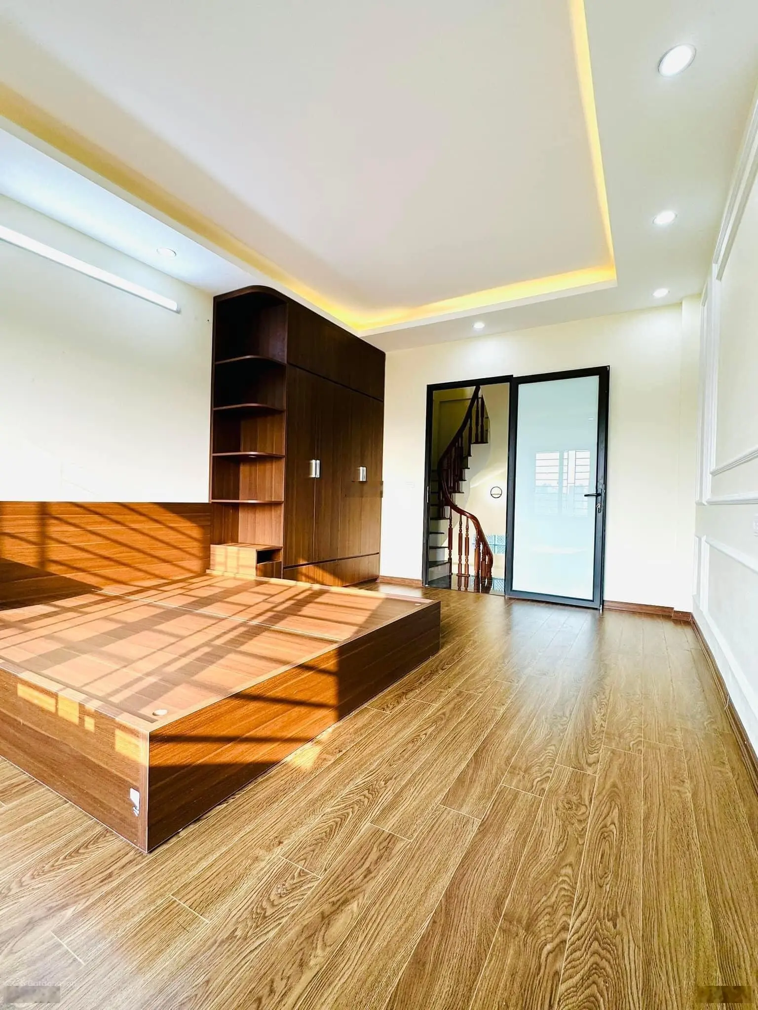 Bán nhà mới đẹp Di Trạch - Hoài Đức lô góc 3 thoáng - ô tô đỗ cửa. Giá chào chỉ 4,35 tỷ