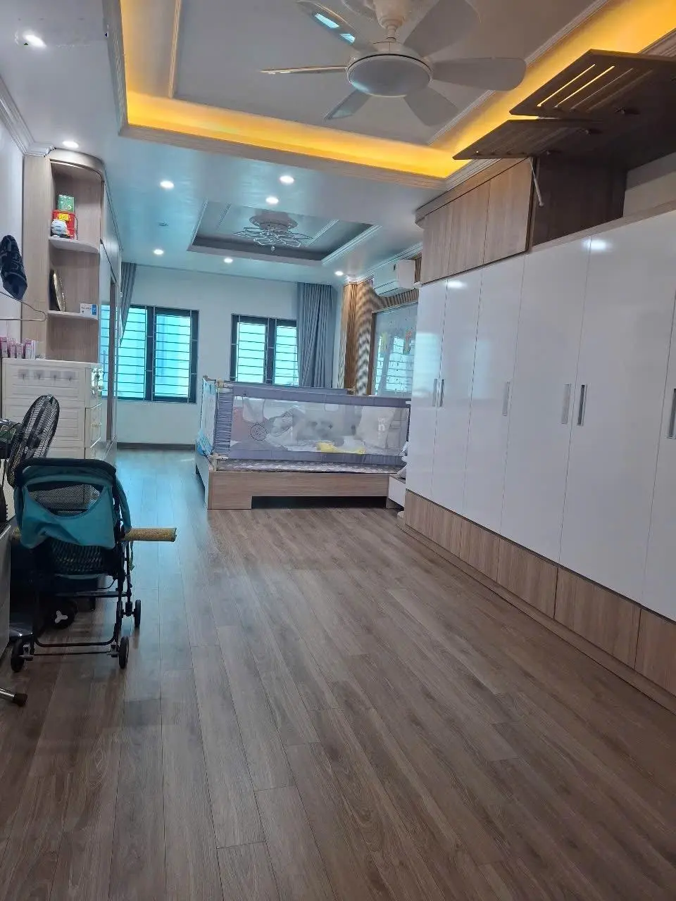 Bán nhà Trần Bình, Mai Dịch, Cầu Giấy ô tô vào nhà 7 tầng thang máy, 55m 16,2 tỷ