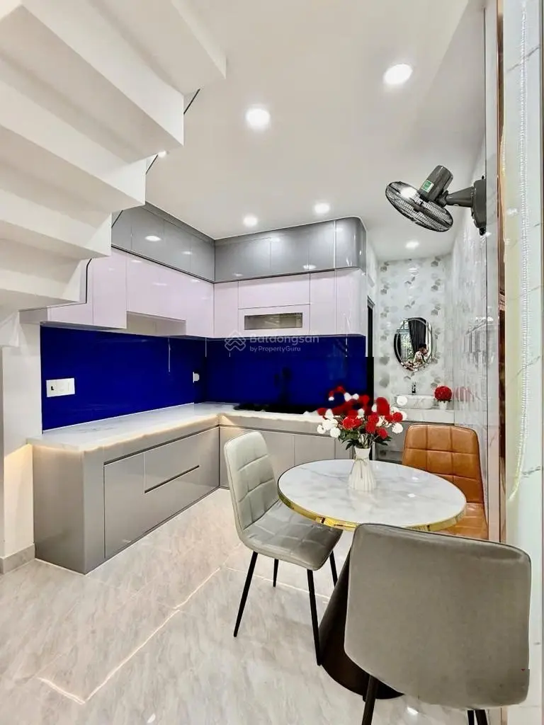 Gấp! Nhà 2 lầu full nội thất Nguyễn Văn Khối - Gò Vấp HXH chỉ 4.2 tỷ
