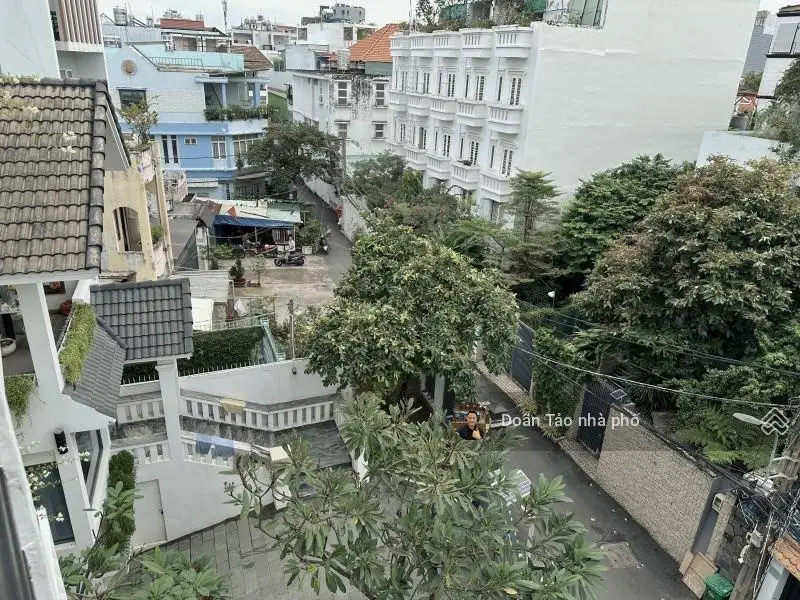 Bán nhà 4 tầng Lê Quang Định, Bình Thạnh - hẻm trải nhựa, ô tô tránh khu nhà đẹp cao tầng - 75m2