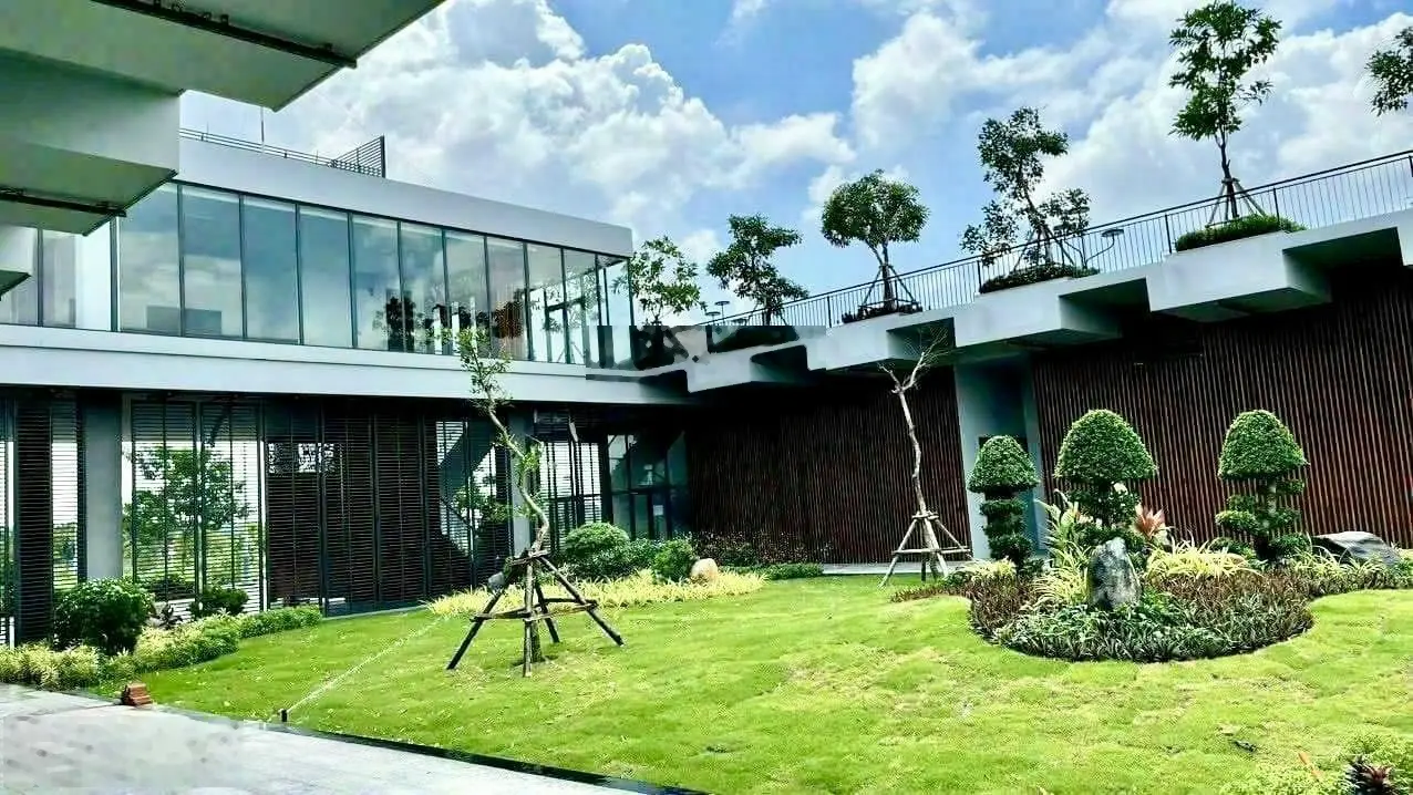 Chính chủ cần bán gấp nền đất đẹp đối diện trường học gần sông mát mẻ giá đầu tư