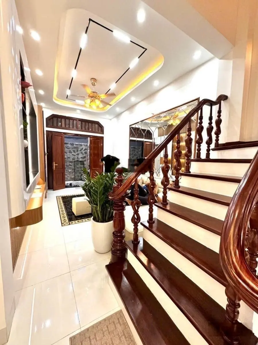 Bán Nhà Quan Hoa. Diện Tích 40m,4 Tầng, Mặt Tiền 3,5m, Giá 9,5tỷ. Full Nội Thất, Thoáng Trước Sau..
