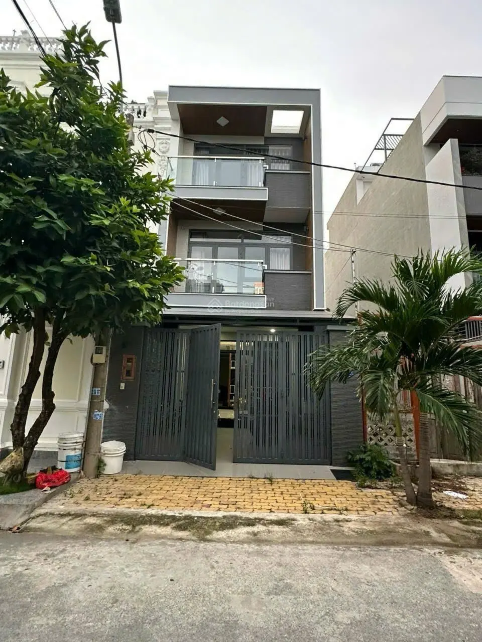 Bán nhà đẹp khu Công Ích Quận 4, phường Phú Mỹ, Quận 7, giá 15.5 tỷ