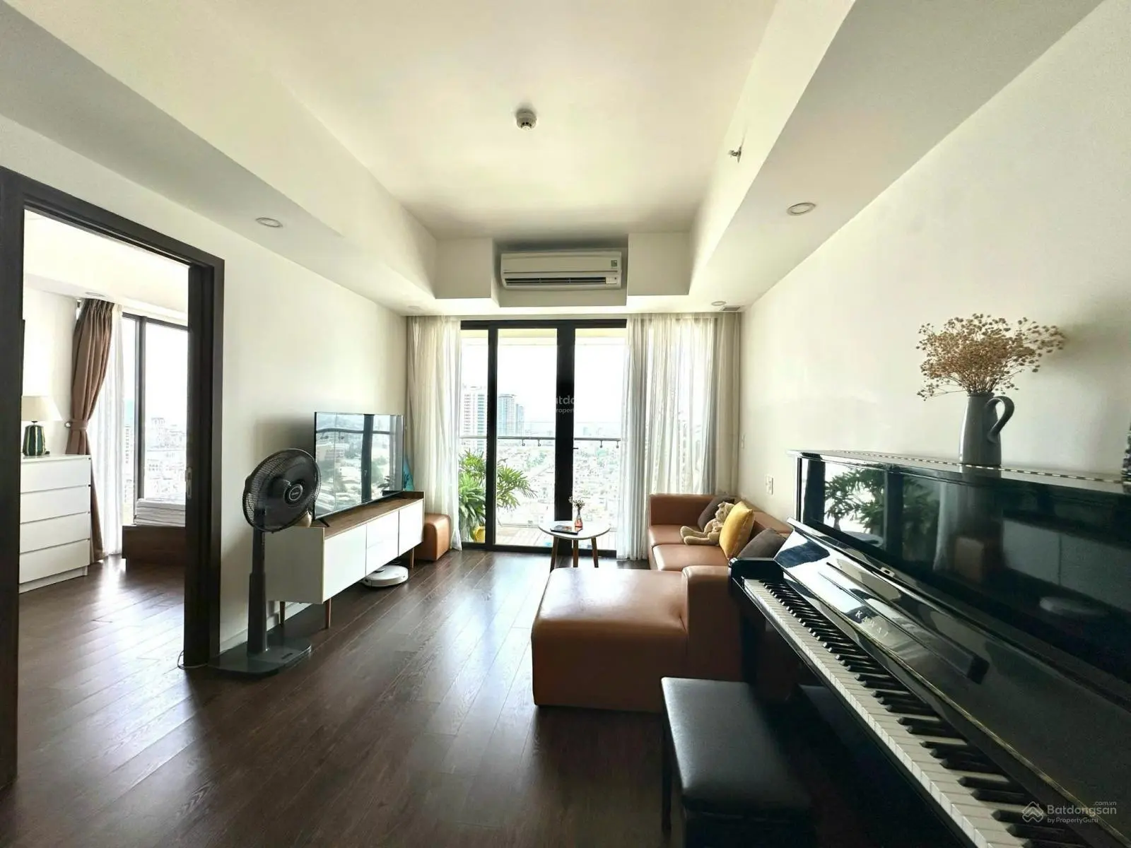 SIÊU PHẨM - ĐỘC QUYỀN căn góc 2006 Hiyori 2PN 66 m2 full nội thất xịn sò, cho thuê 30tr/tháng