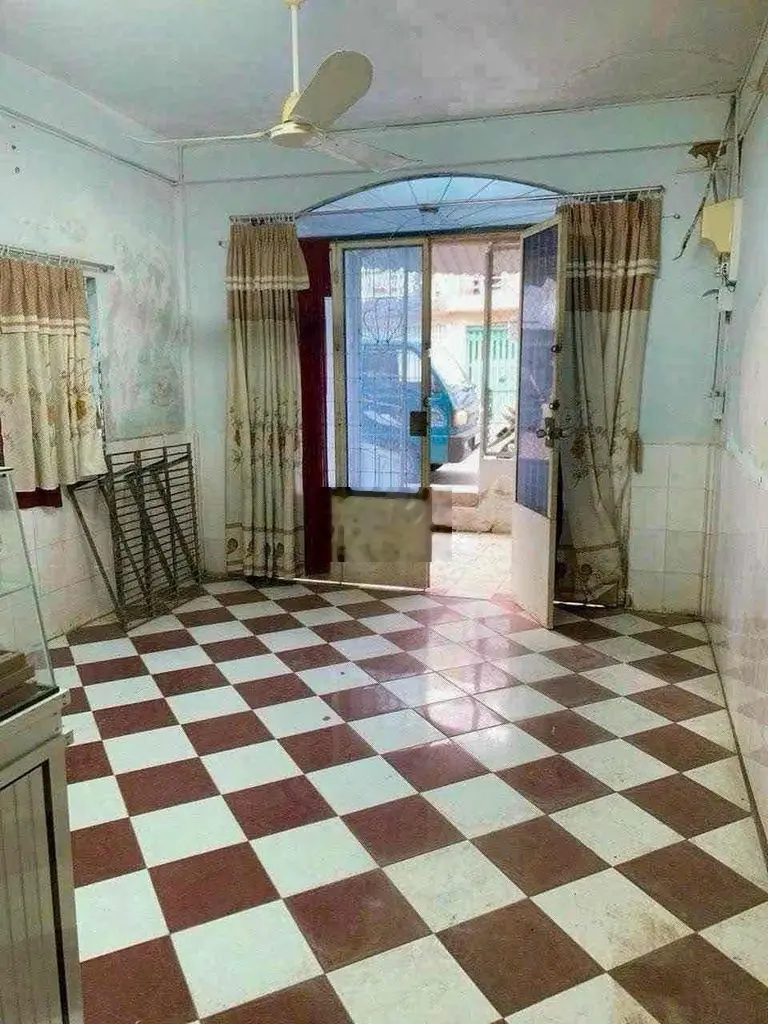 GIÁ RẺ NHÀ MẶT TIỀN KINH DOANH PHƯỜNG 2