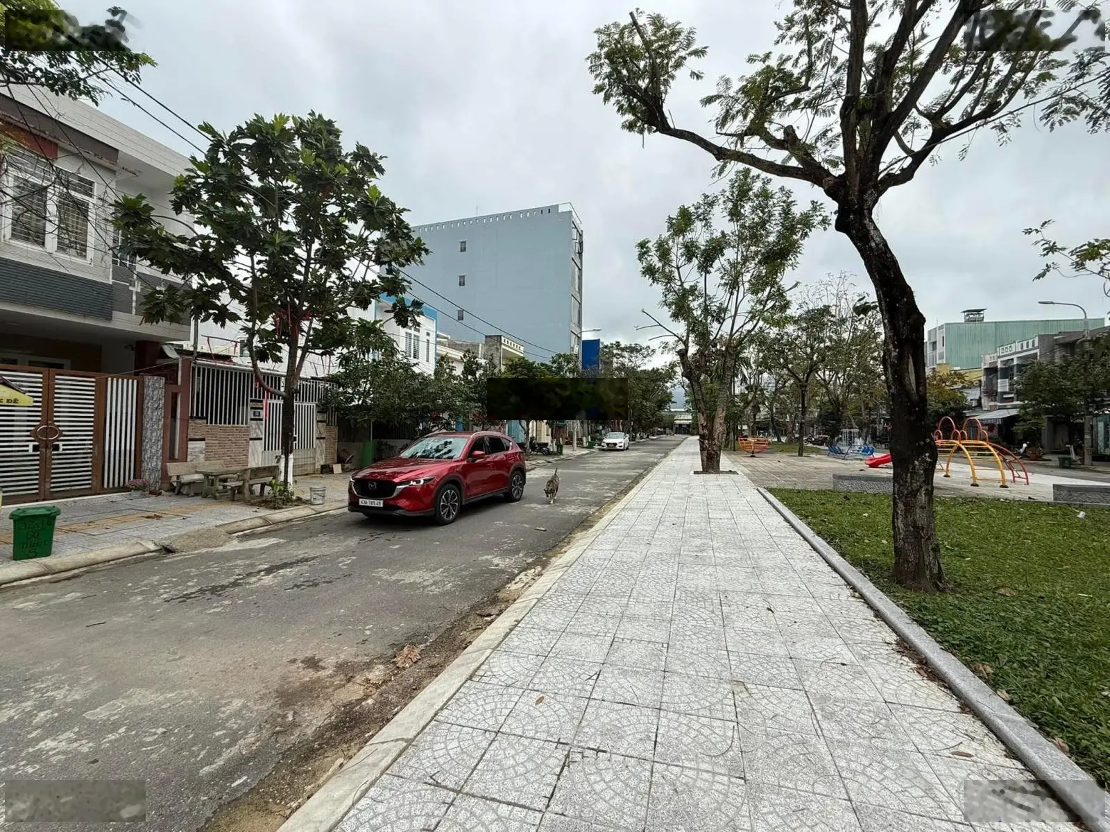 LVCC cần bán nhà mặt tiền đường Cổ Mân 8 đối diện công viên