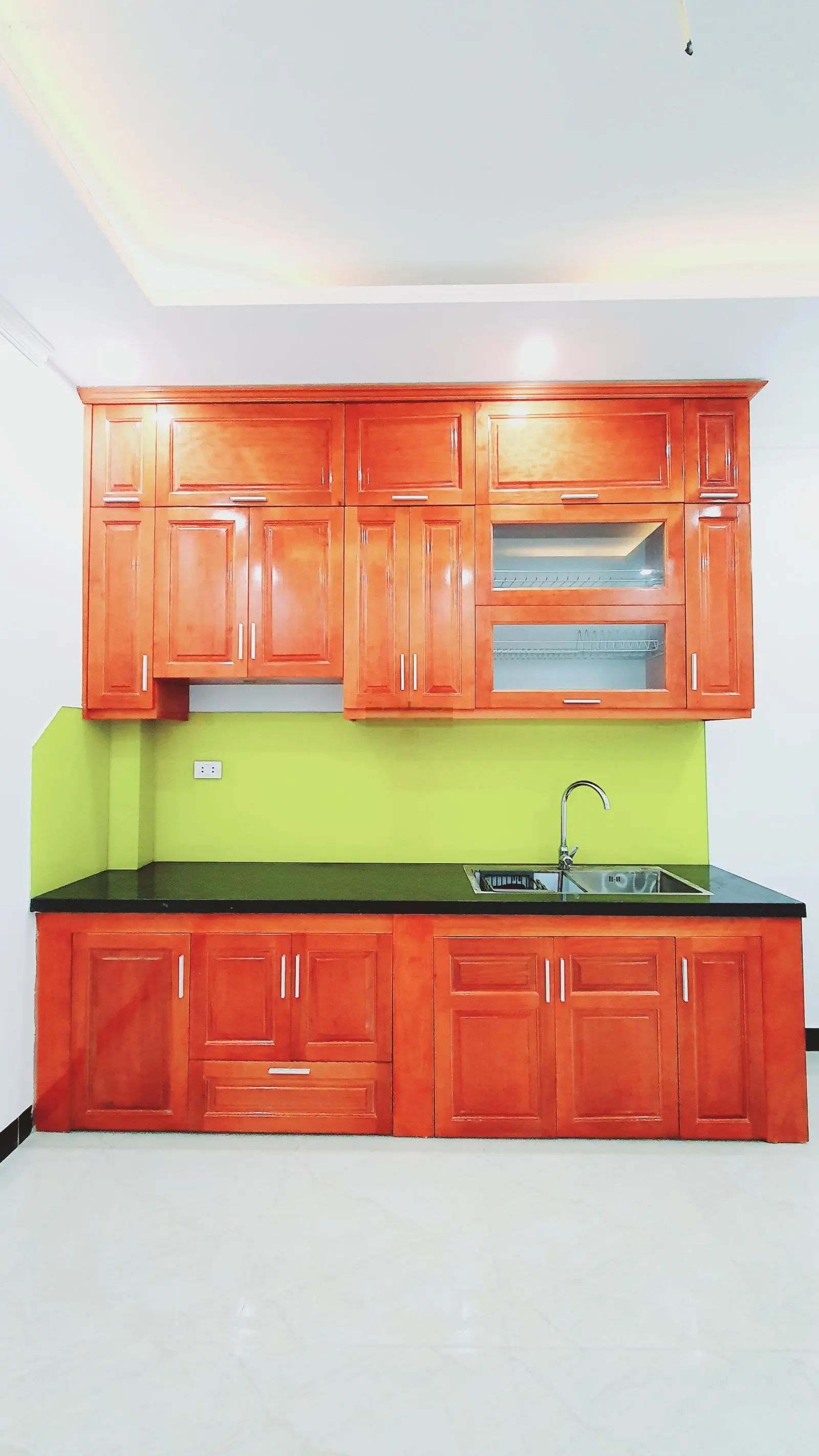 Bán hộ anh trai nhà 4 tầng hàng xóm khu đô thị Hinode Kim Chung, 4 tầng 33m2 - giá chỉ 3 tỷ 98