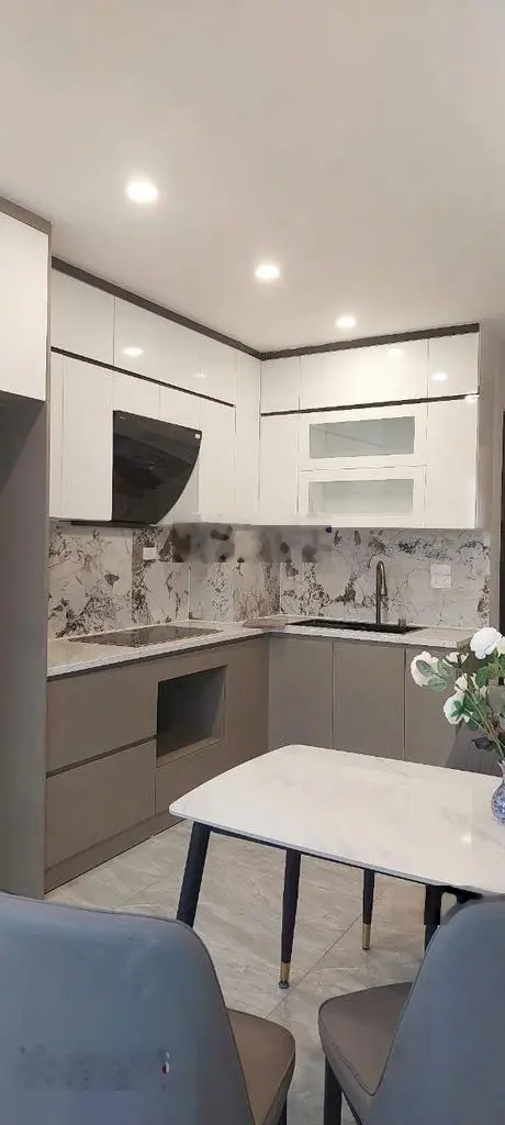 Nhà đẹp ngọc thụy 6 tầng có thang máy ngõ nông, gần ô tô tránh khu phân lô dân trí cao