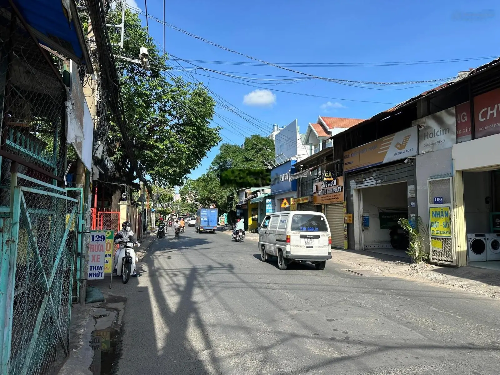 Bán nhà mặt tiền đường Tây Hoà, Phước Long A Quận 9 DT 5 x 20 = 100m2 - đang cho thuê 18 triệu