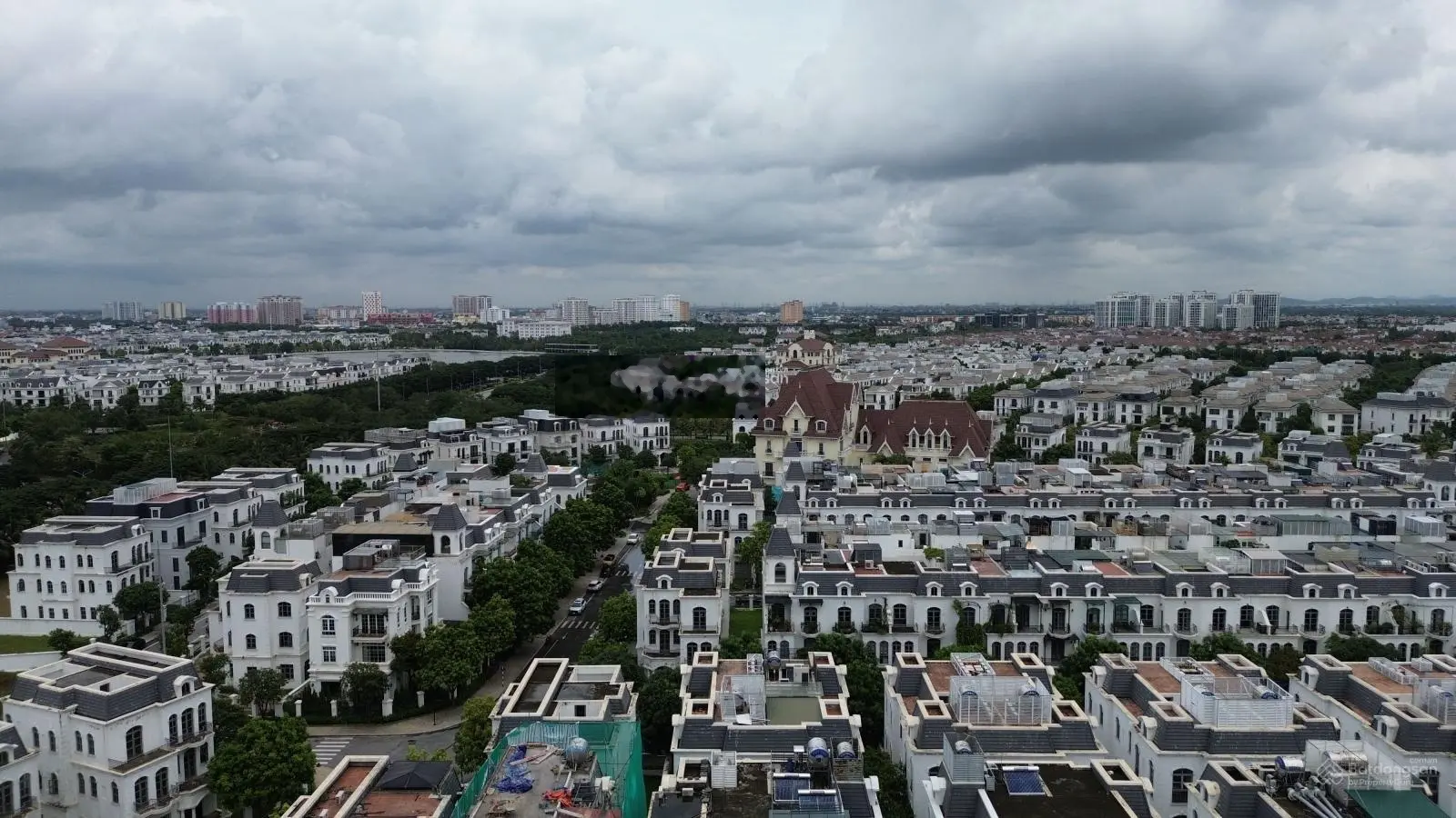 Chính chủ gửi bán căn hộ 2pn 78m2 Eco City Việt Hưng. View cực đẹp. Giá cực tốt