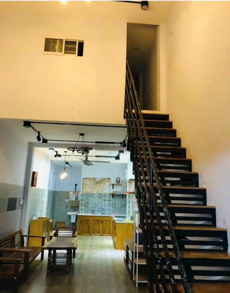 BÁN NHÀ MẶT TIỀN ĐƯỜNG 10 phường linh chiểu thủ đức